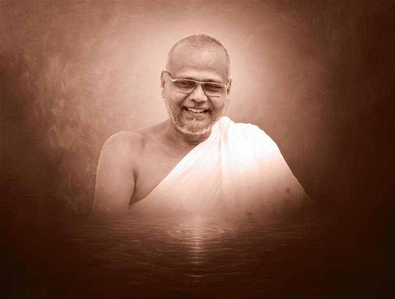 Param Pujya Aacharya Heerchandra Suriji Mahaveer Swamji